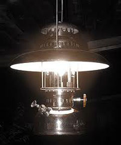 Light oil has changed the daily lives of millions of people around the world. Kerosene lamp spread light into many houses in both town and country.