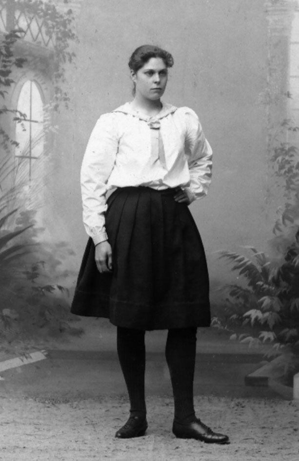Newly qualified physiotherapist Ruth Grapengiesser, later Stigzelius.